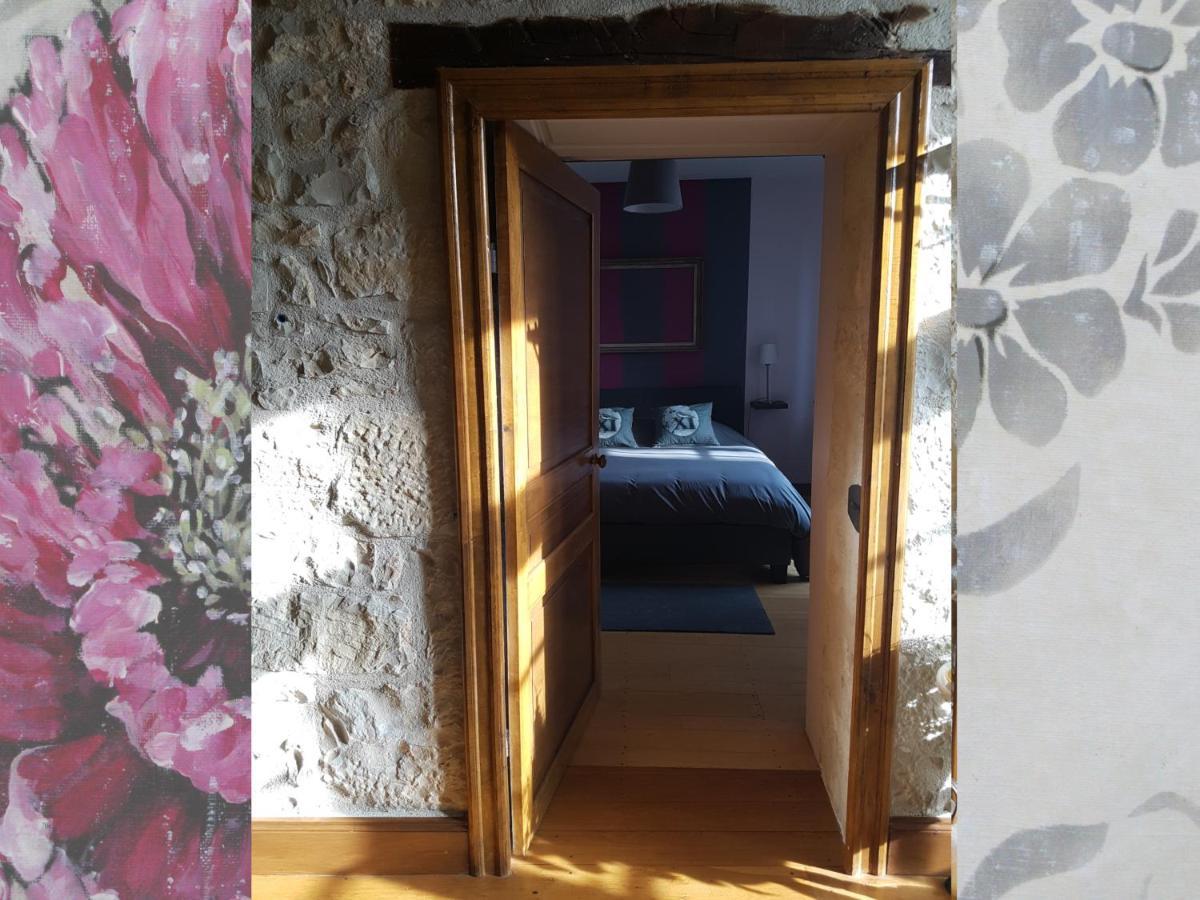 Chambres D'Hotes Du Tilleul Nanteuil-en-Vallée Exteriör bild
