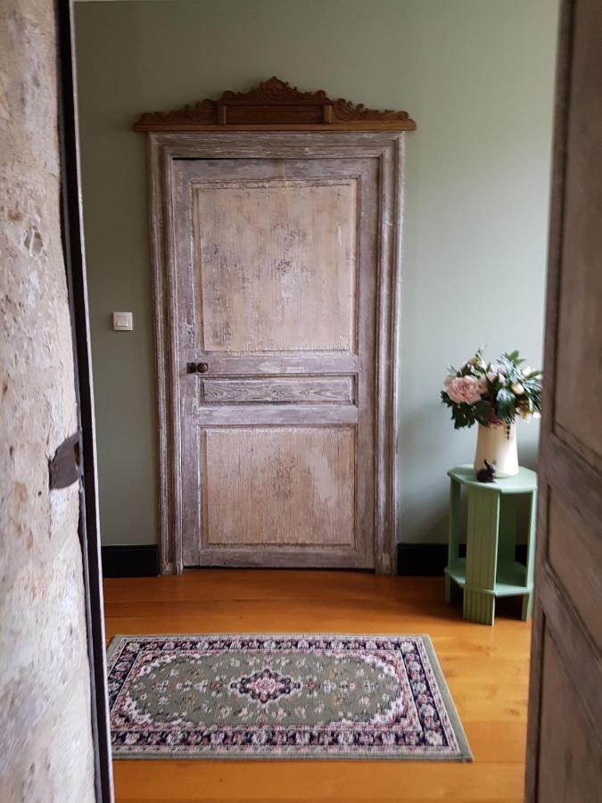Chambres D'Hotes Du Tilleul Nanteuil-en-Vallée Exteriör bild